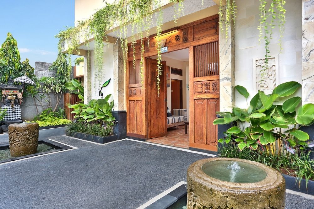 The Vie Villa Legian Екстер'єр фото