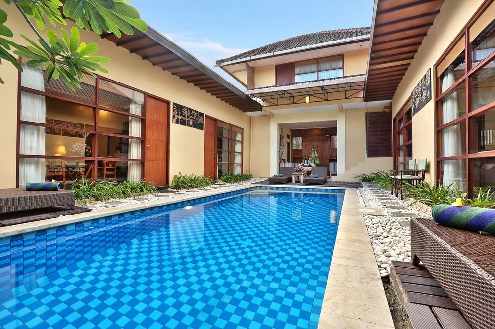The Vie Villa Legian Екстер'єр фото
