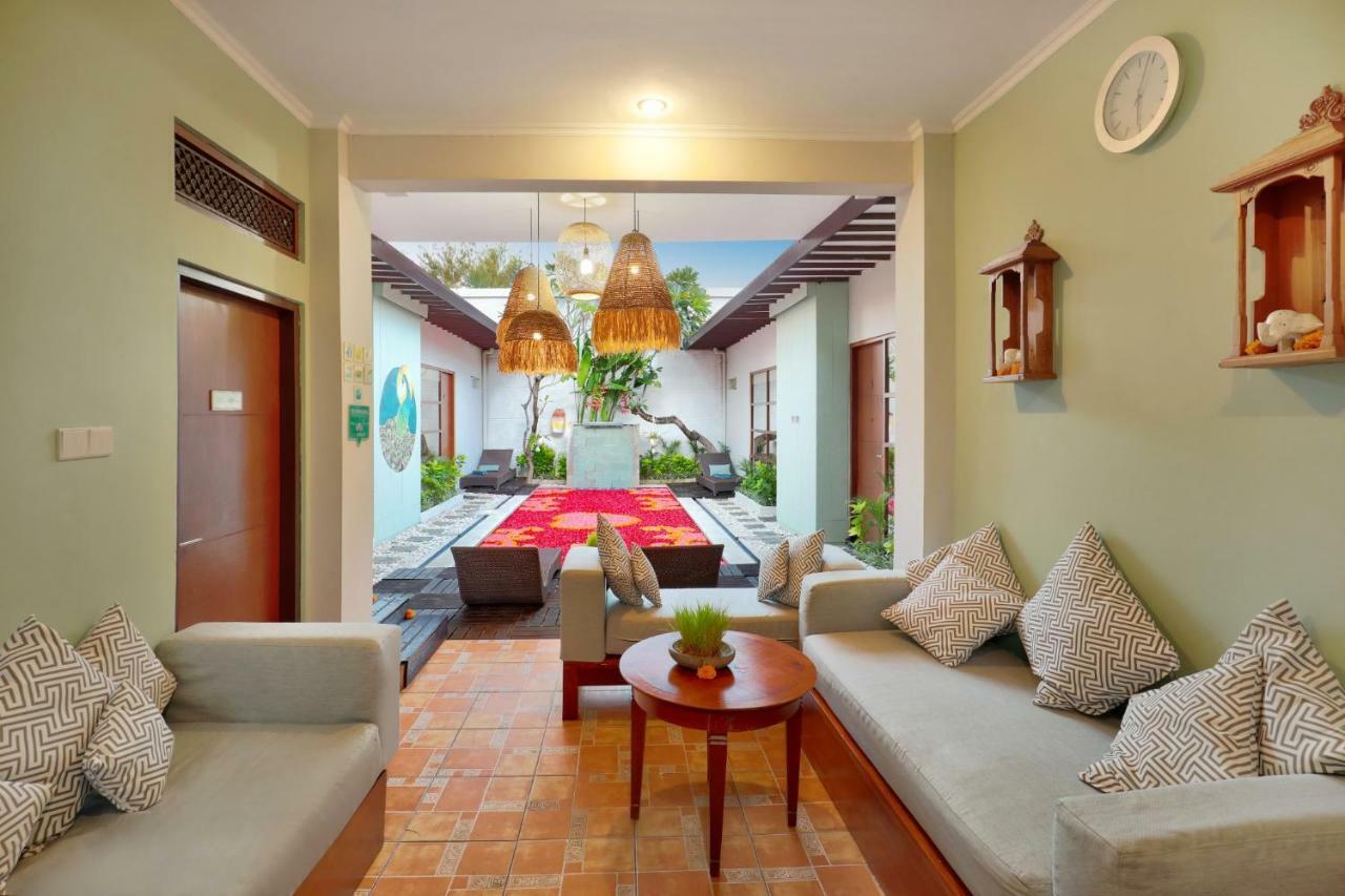 The Vie Villa Legian Екстер'єр фото